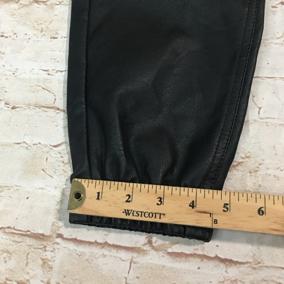 NWT KanCan Rona Matrix High Rise Faux Leather Black Joggers Cargo Pants Medium - Picture 7 of 13